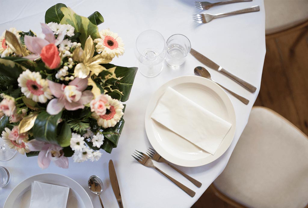 Table Setting in The Long Gallery at Englefield Estate
